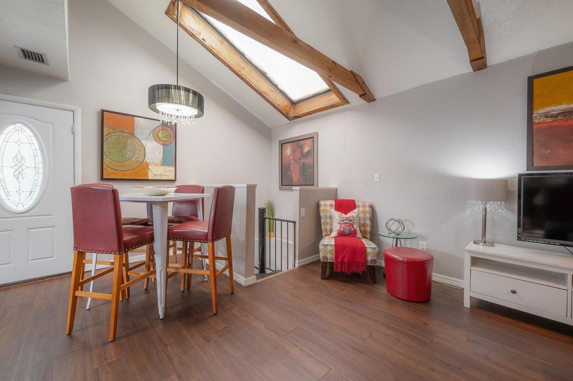 Hidden Couples Loft Retreat In Heights Foodie District Tampa Exterior foto