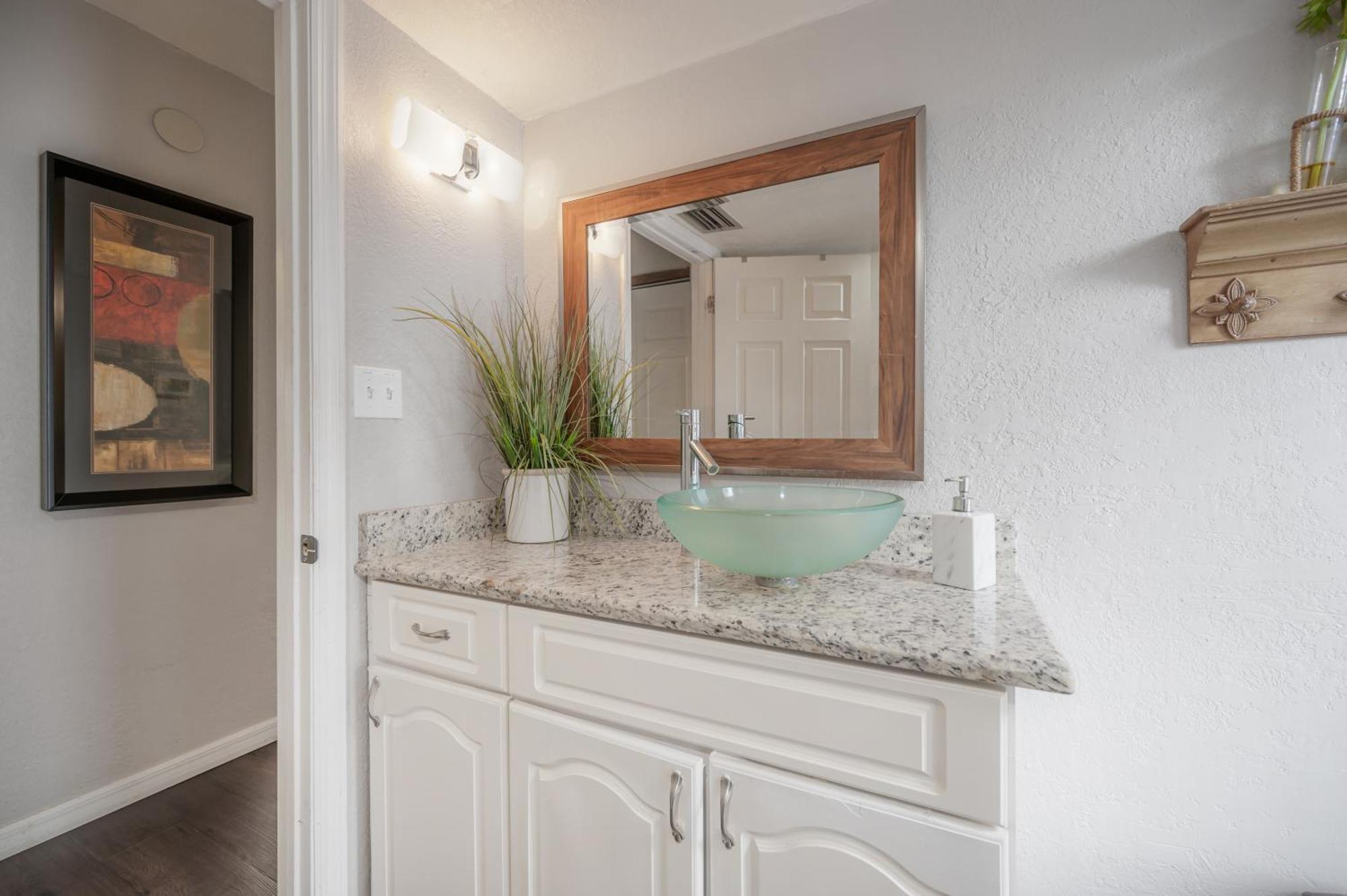 Hidden Couples Loft Retreat In Heights Foodie District Tampa Exterior foto