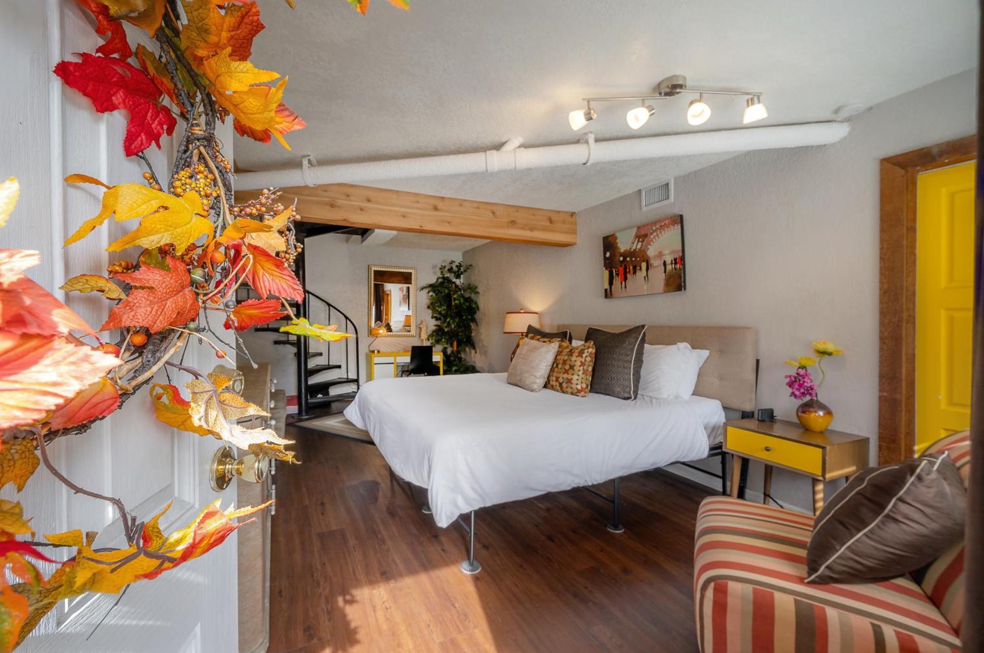 Hidden Couples Loft Retreat In Heights Foodie District Tampa Exterior foto